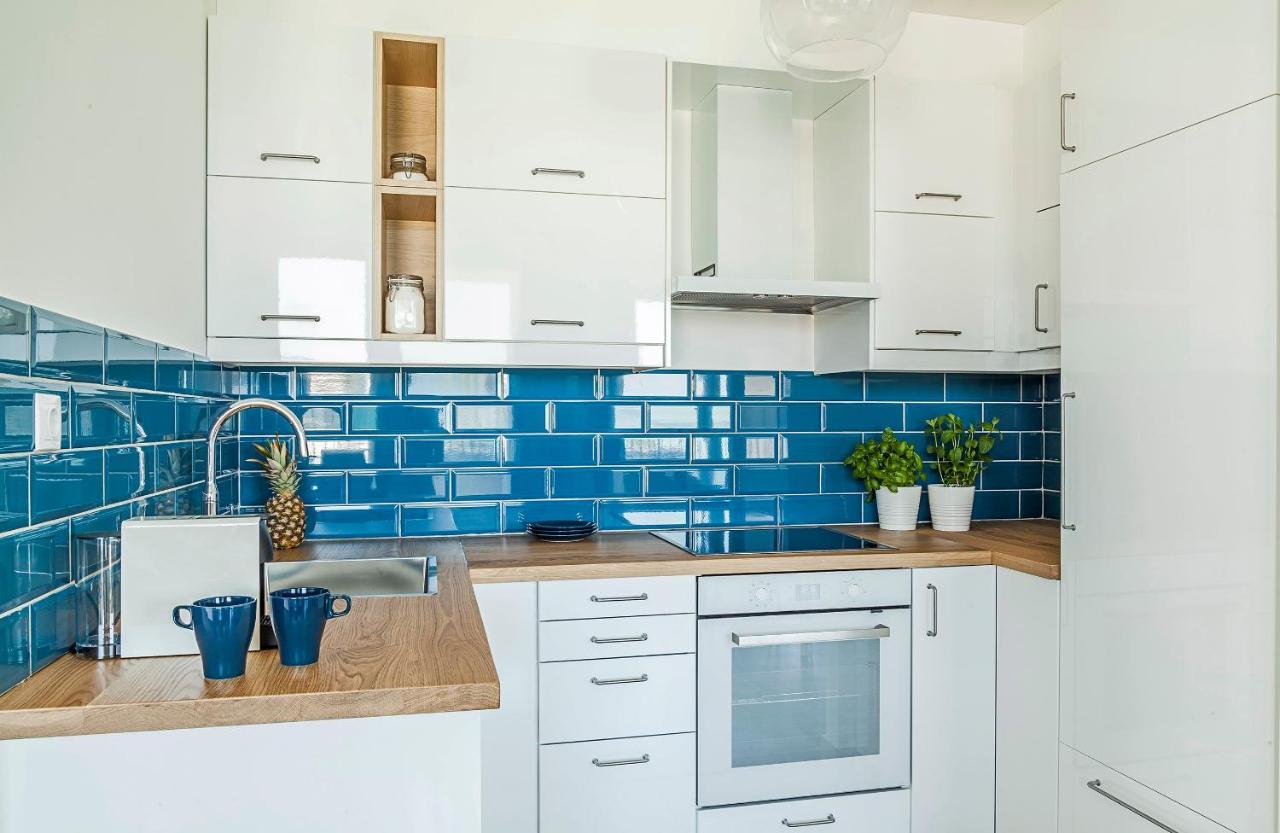 Blue Apartments Балатонлелле Экстерьер фото